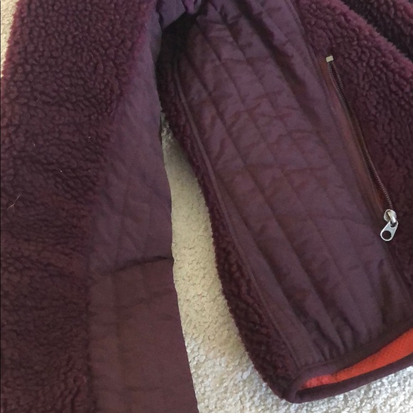 Patagonia women’s synchilla size small - Picture 5 of 7